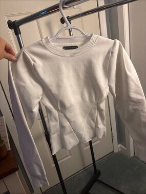 Fitted Crewneck Knit Top - White